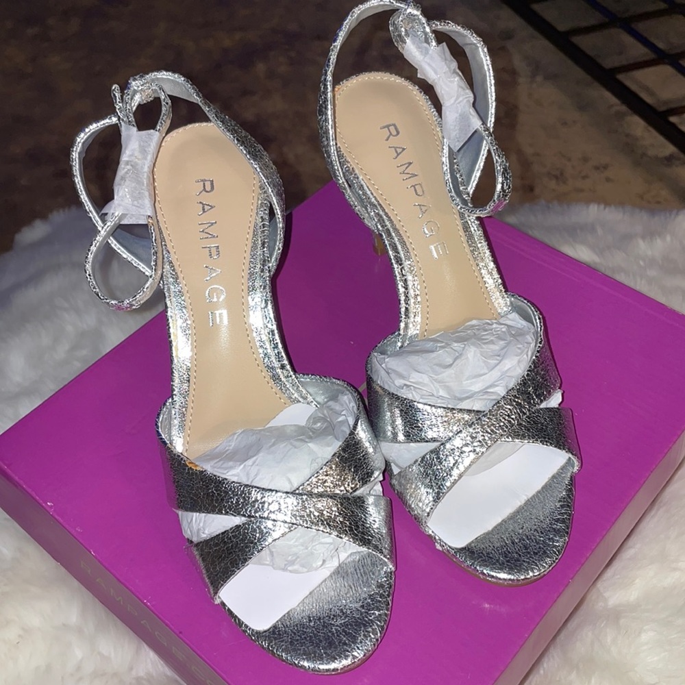 Rampage, size 6.5, silver shoes.